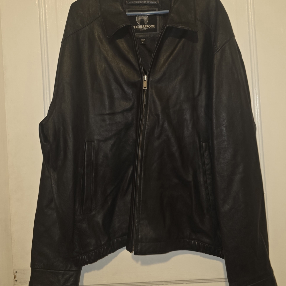 Weatherproof Men's Black Leather Bomber Jacket